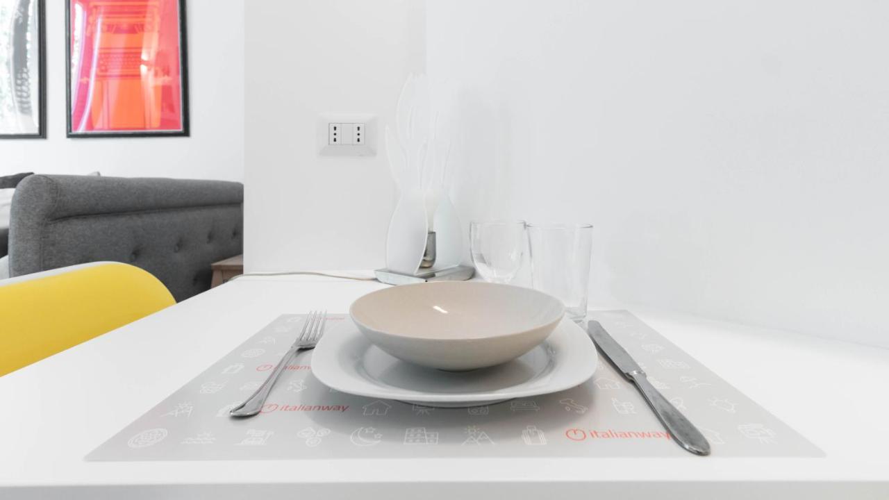 Apartment Italianway - Raffaello Sanzio 17 Milan